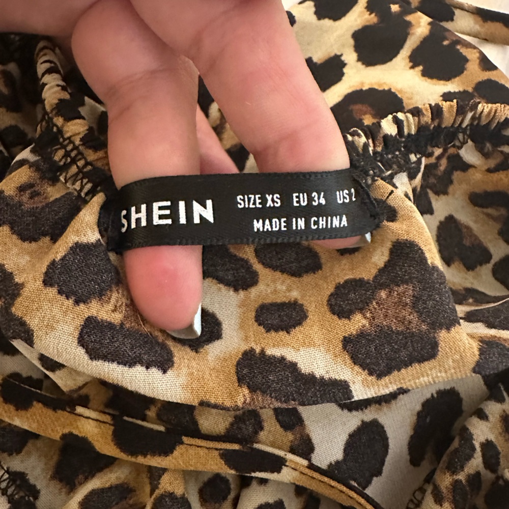 SHEIN Leopard Print Dress - Picture 6 of 9